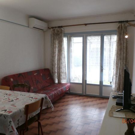 Location Dans Un Mas Avec Piscine Et Parking Apartment อาร์เจเลส-ซัวร์-แมร์ ภายนอก รูปภาพ